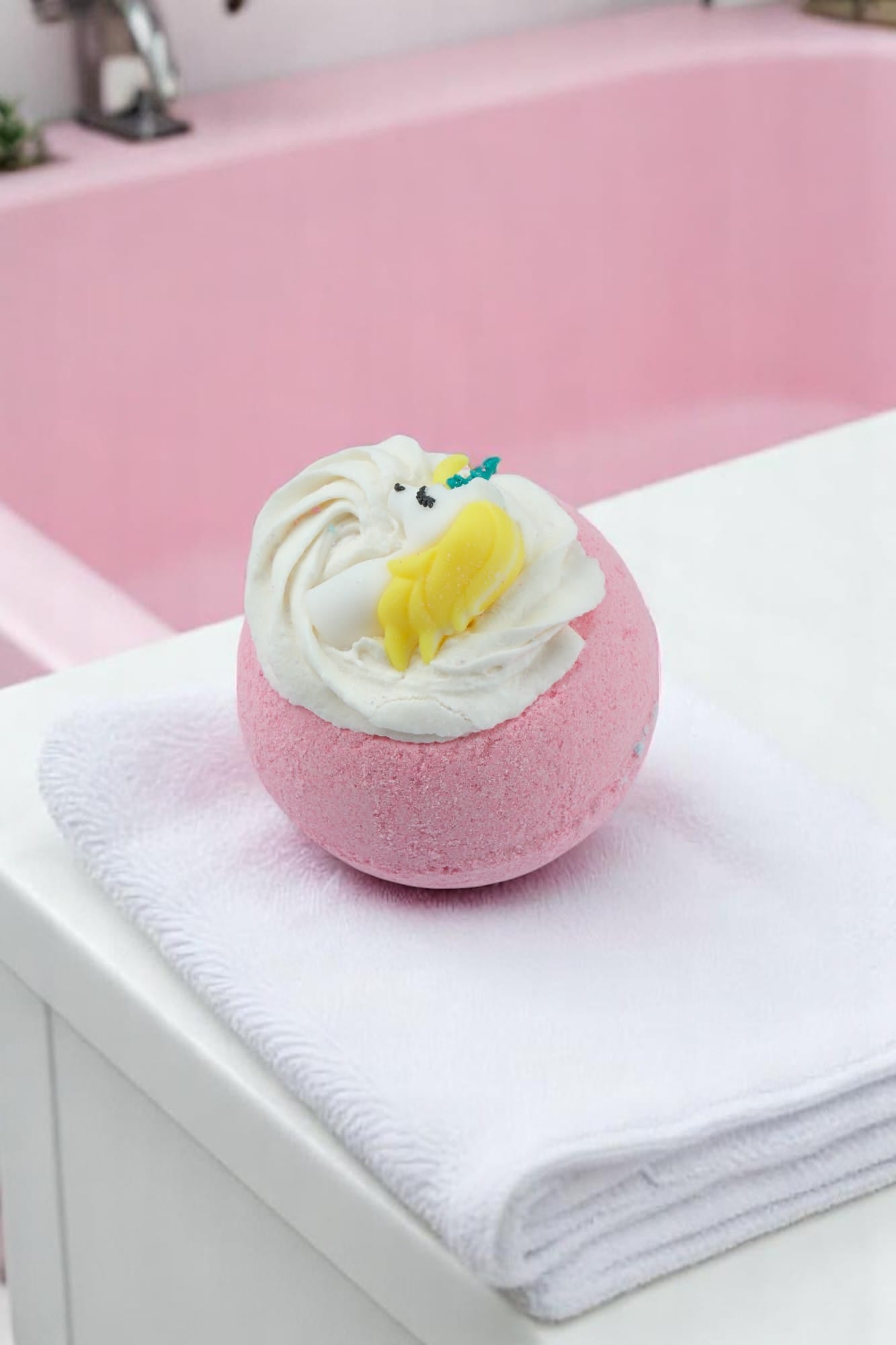 Cupcake Banyo Bombası 6’lı (85gr) – Oyuncaklı Premium Pedikür Seti